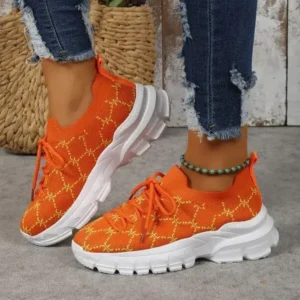 Pogoboots Women Fashion Plus Size Casual Flying Woven Lace-Up Round Toe Sneakers